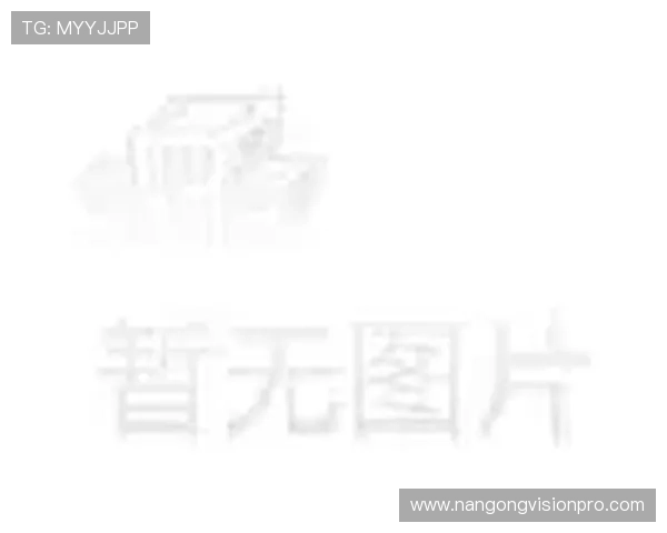 胡同灯光与草根热血交织的北京业余足球队逐梦长夜风雨同行纪实